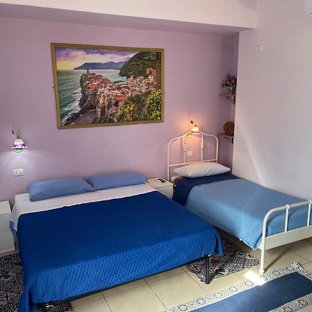 B&B Teodora Gaggi Exteriör bild