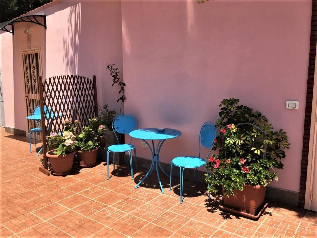 B&B Teodora Gaggi Exteriör bild