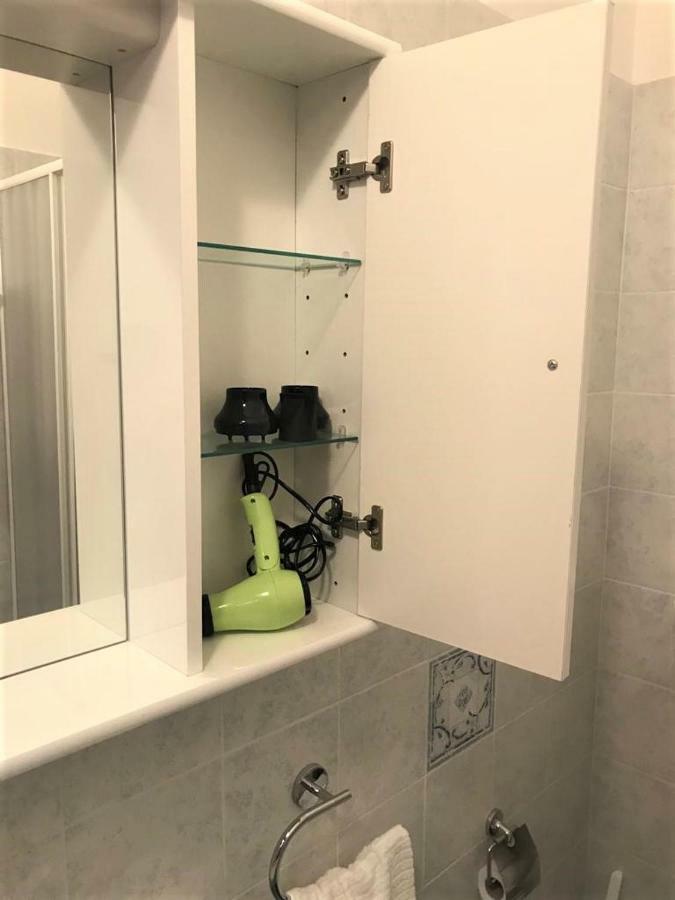 B&B Teodora Gaggi Exteriör bild