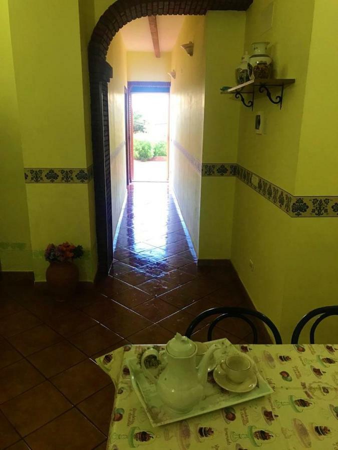 B&B Teodora Gaggi Exteriör bild