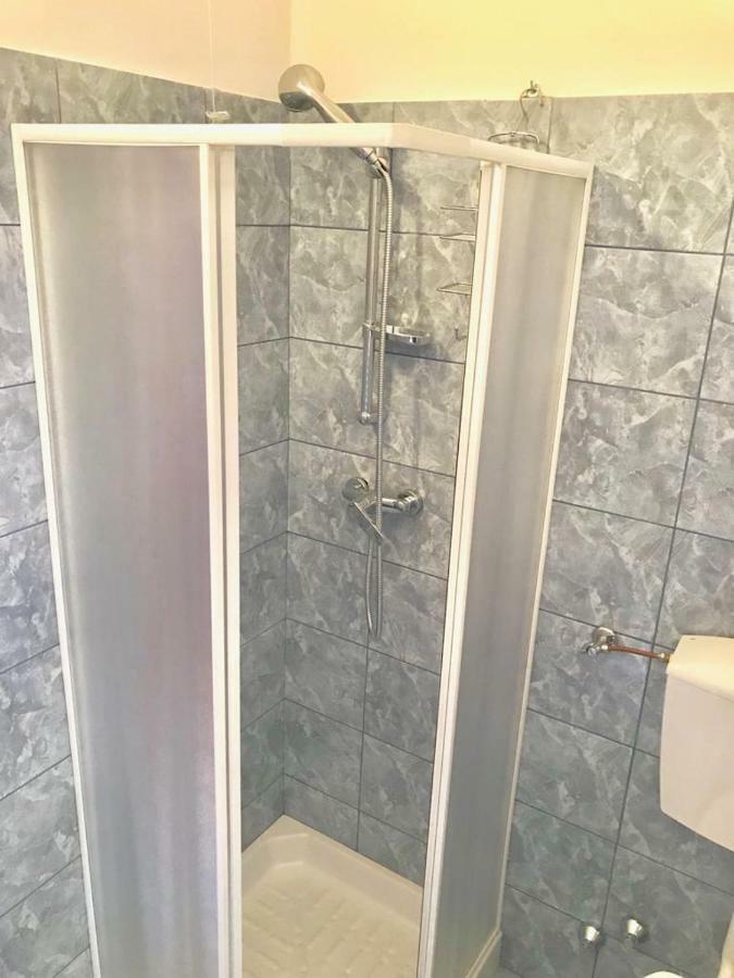 B&B Teodora Gaggi Exteriör bild
